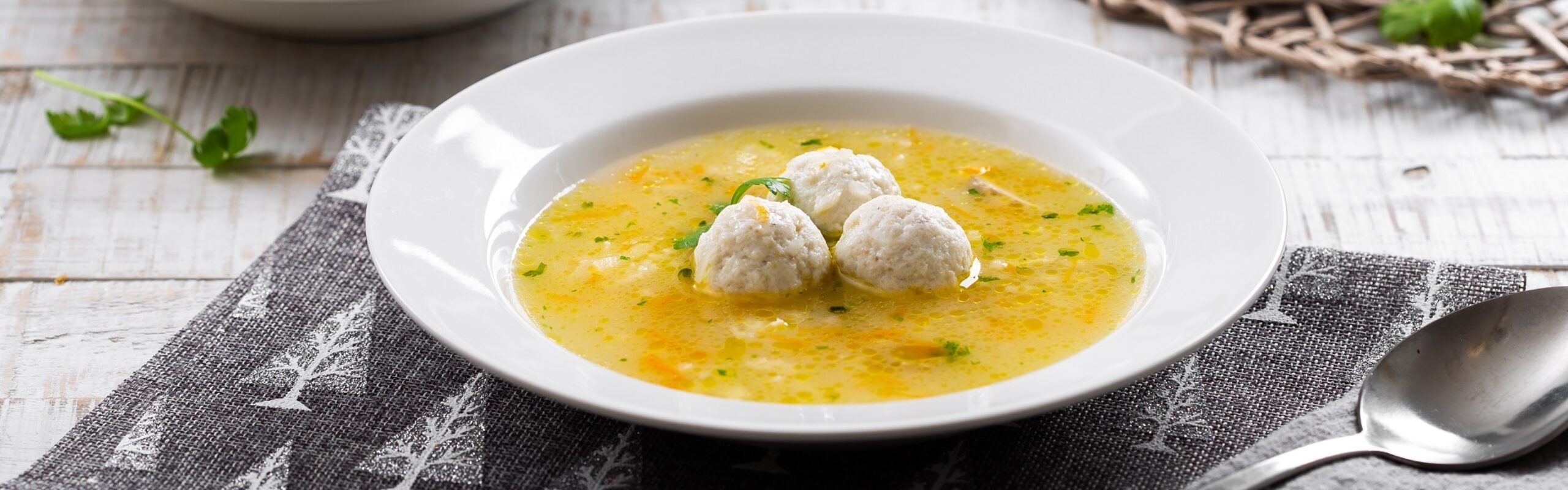 Zuppa di pesce con polpettine di orata